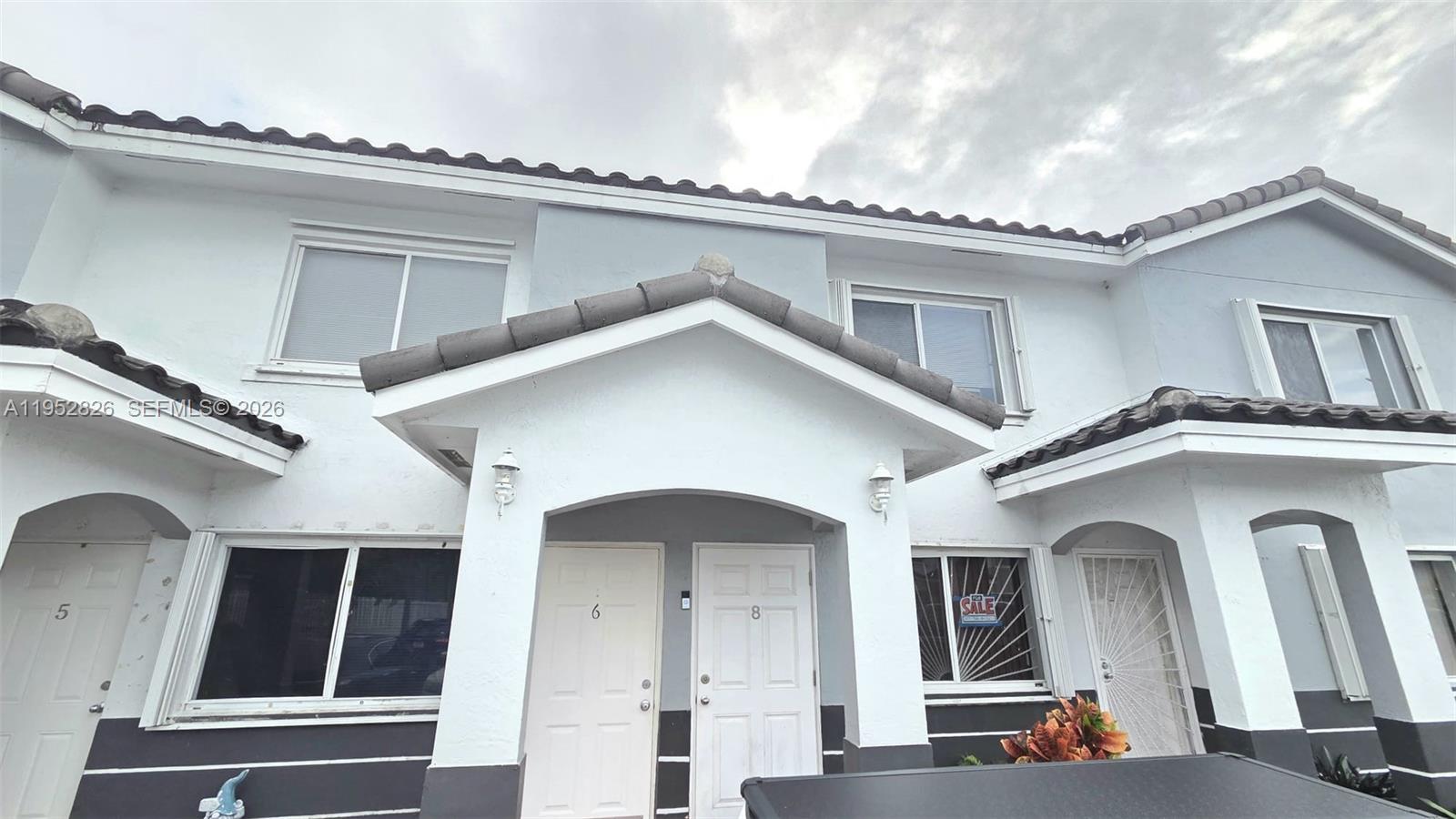 7911 SW 152nd Ave # 1008