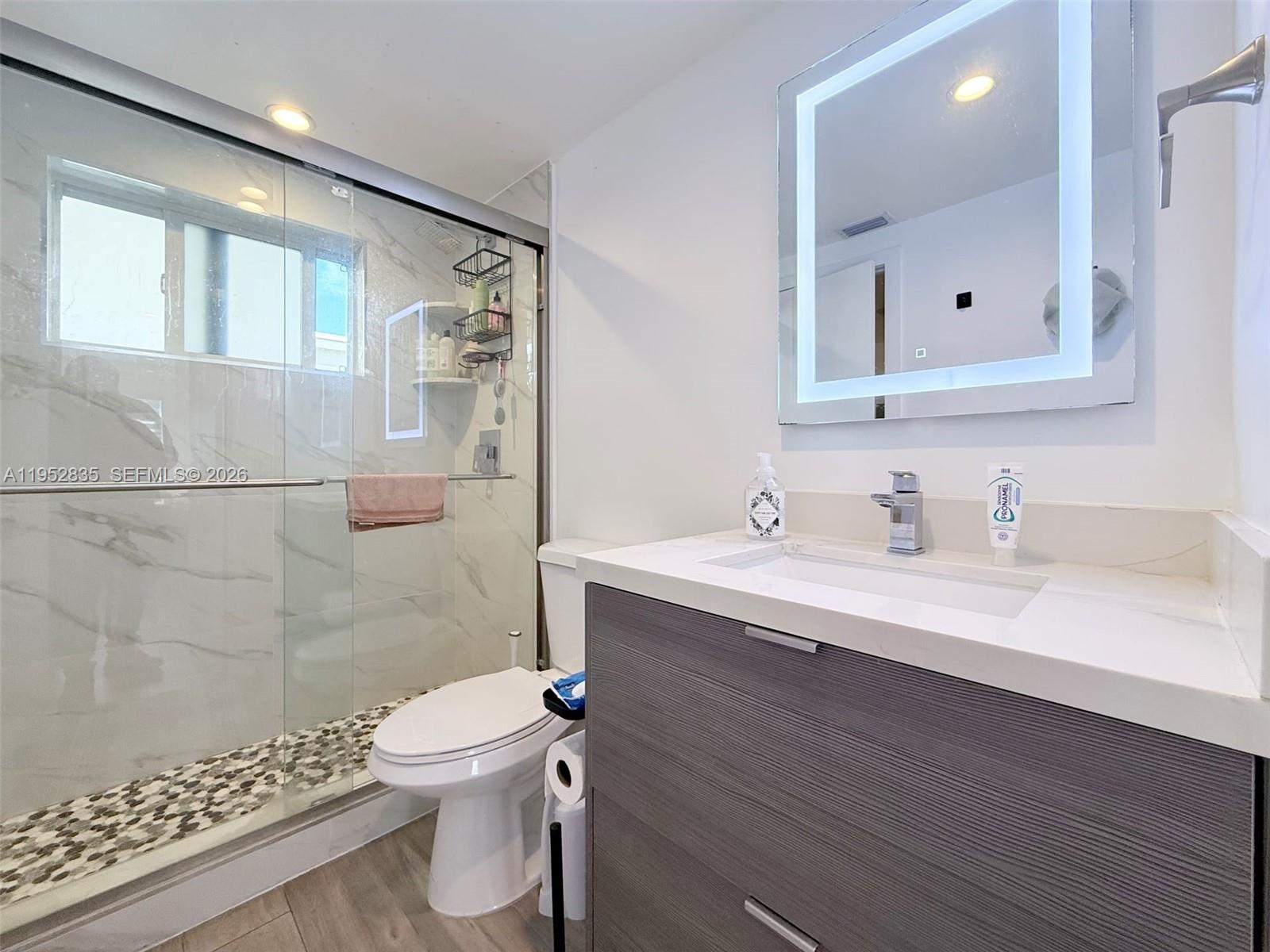 7722 Camino Real # 317 Unit: E-317