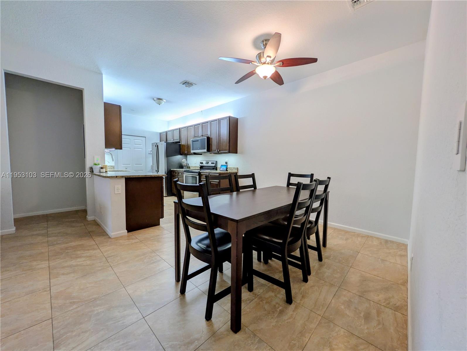 3561 Forest Hill Blvd # 80