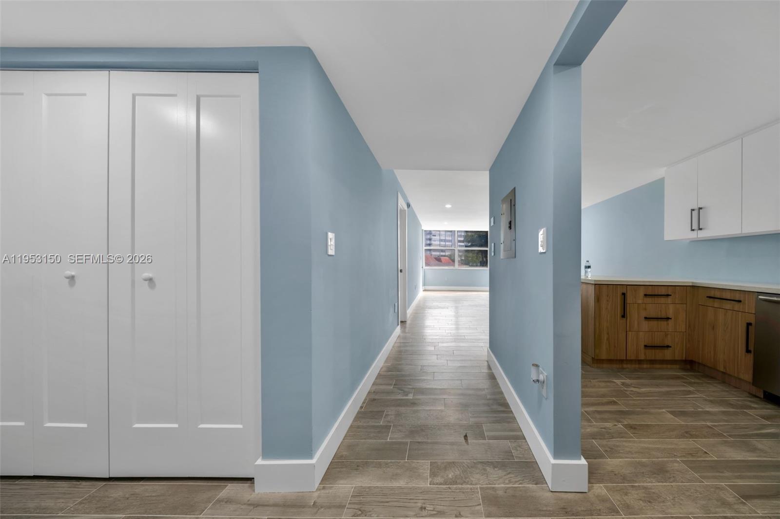 1200 NE Miami Gardens Dr Unit: 219W