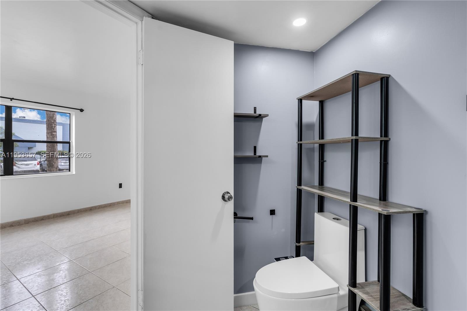 9421 Fontainebleau Blvd # 35 Unit: 101-35