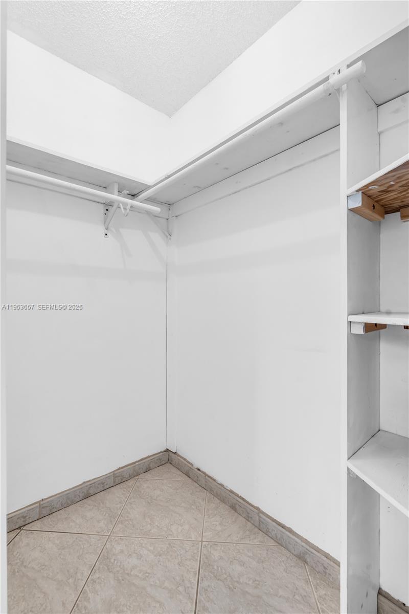 9421 Fontainebleau Blvd # 35 Unit: 101-35