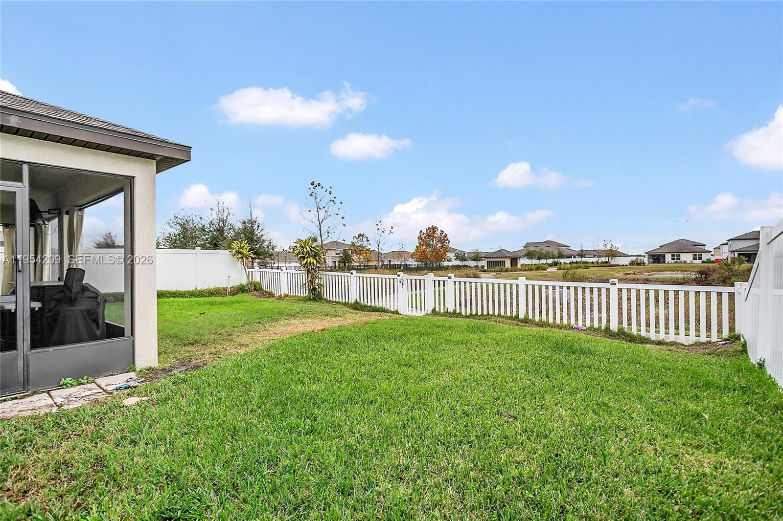 906 SWAYING SAWGRASS AVENUE, Ruskin