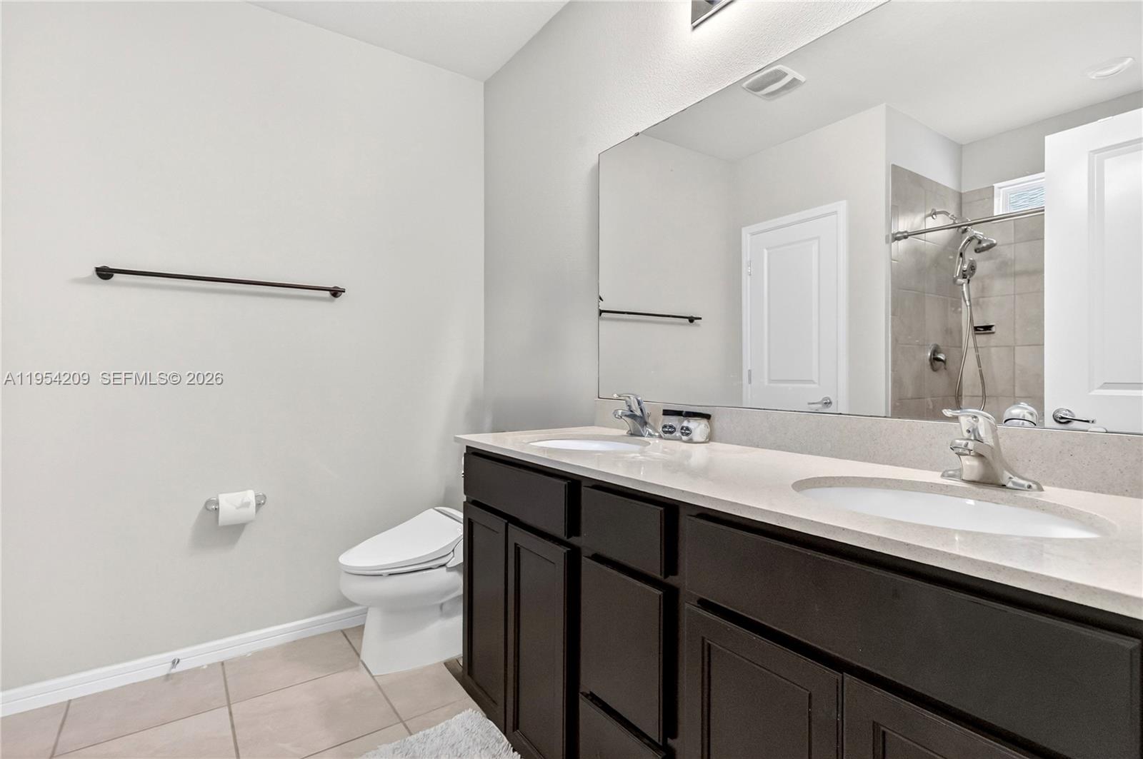 906 SWAYING SAWGRASS AVENUE, Ruskin