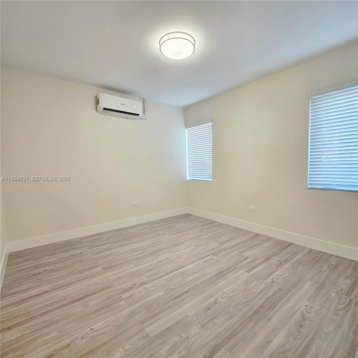 2140 Biarritz Dr # 1