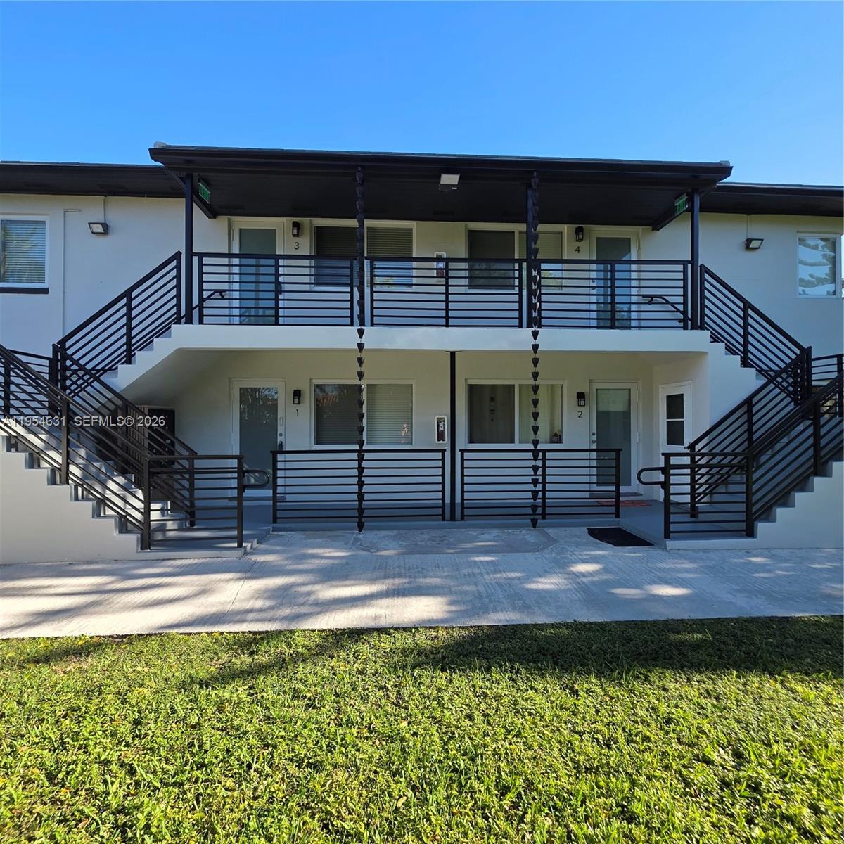 2140 Biarritz Dr # 1