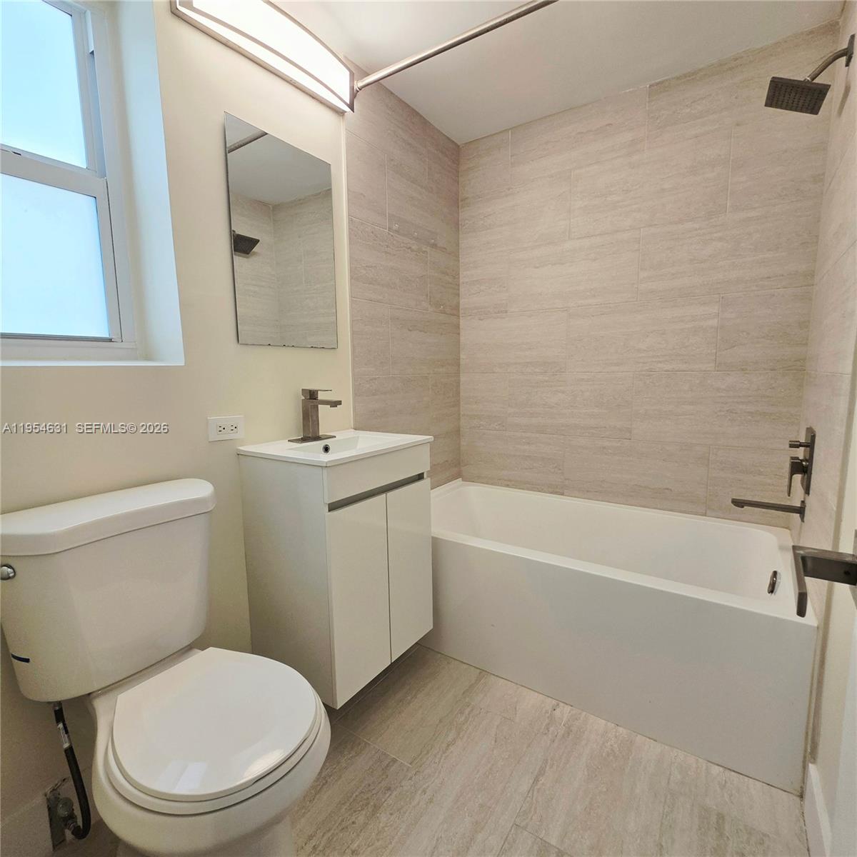 2140 Biarritz Dr # 1