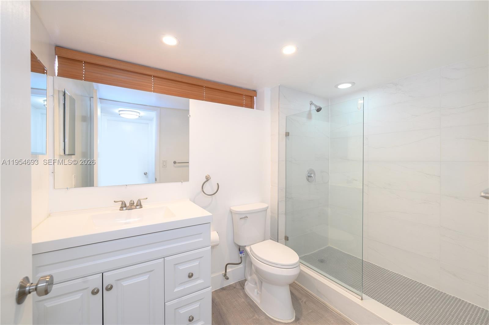 650 NE 64th St # G510