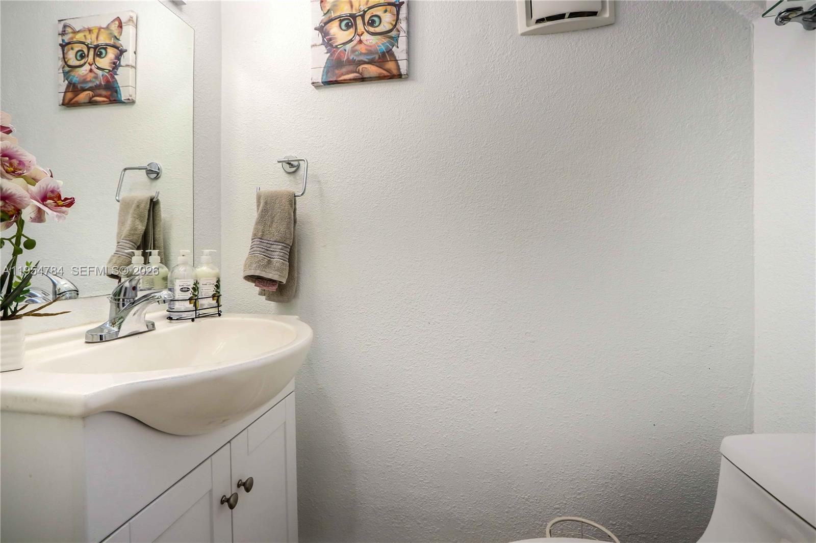 30 SW 108th Ave # 7G