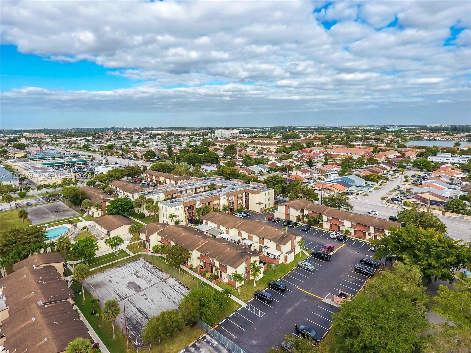 30 SW 108th Ave # 7G