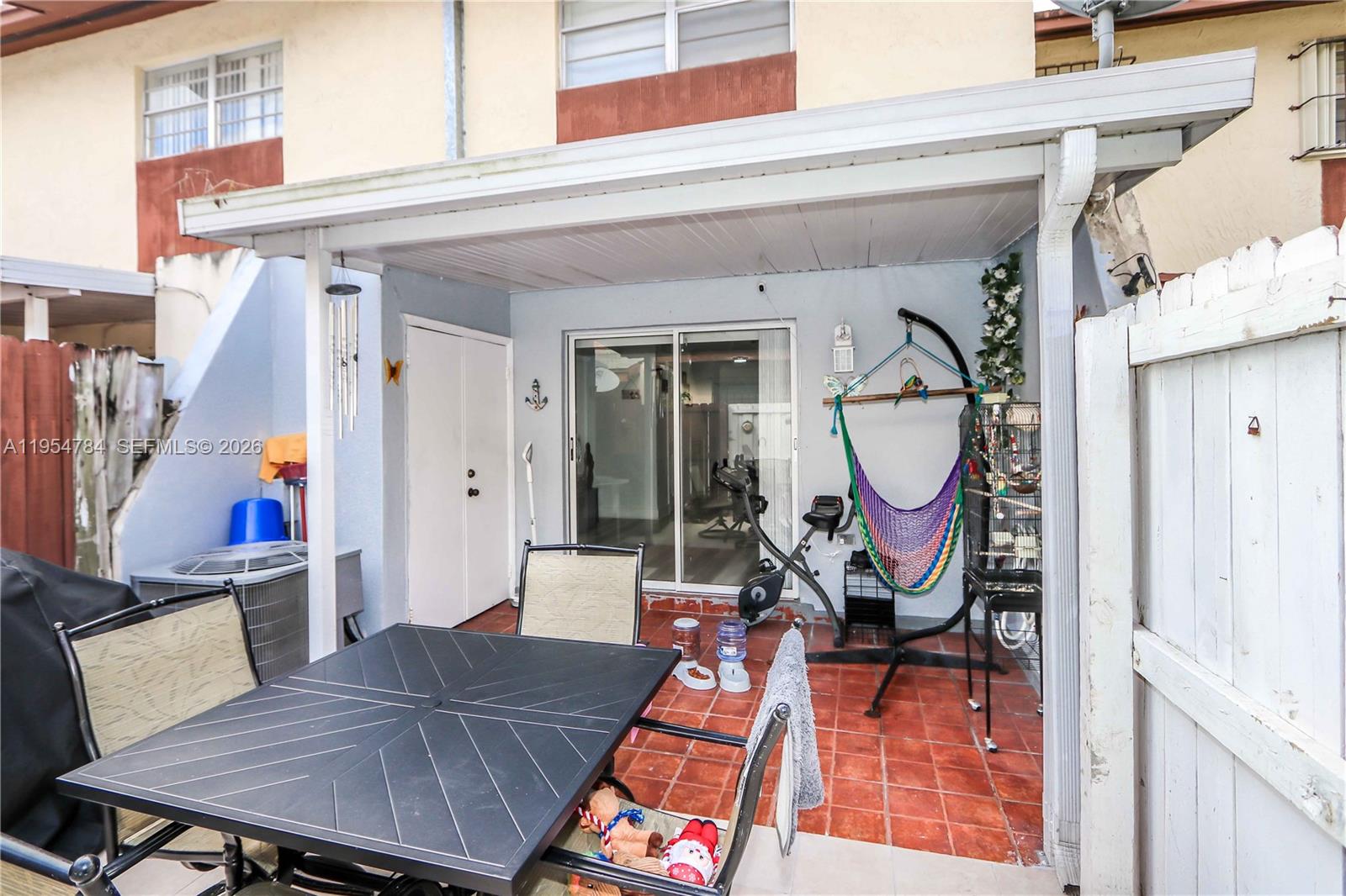 30 SW 108th Ave # 7G