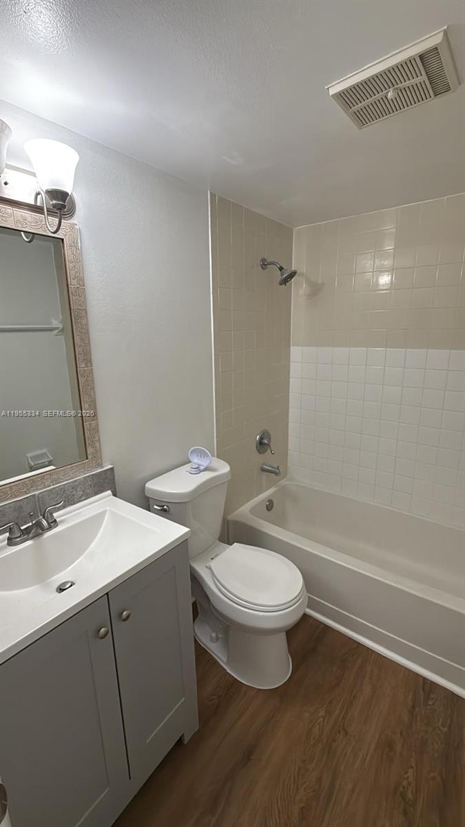 15620 SW 80th St # 203 Unit: H-203