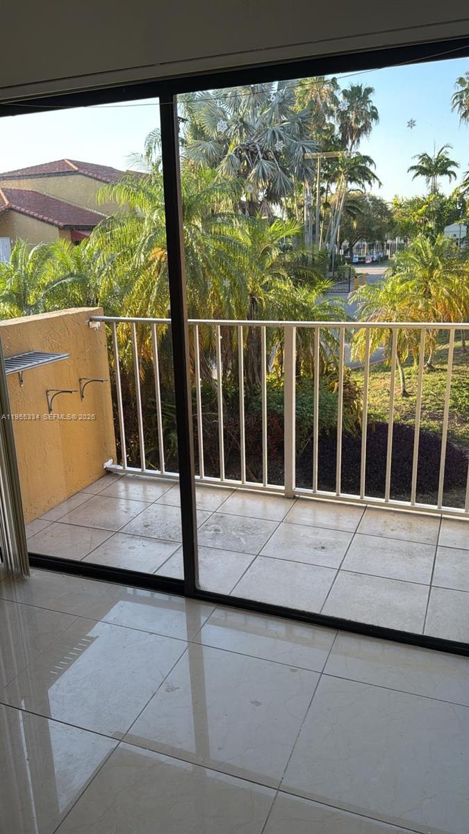15620 SW 80th St # 203 Unit: H-203