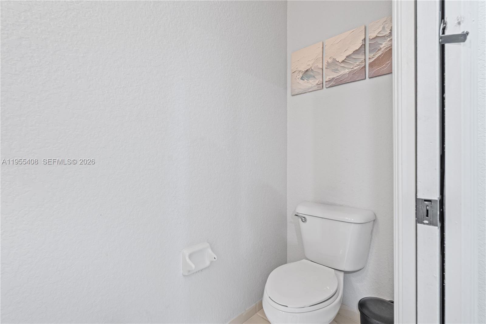 1940 SE 24th Ter # 1940