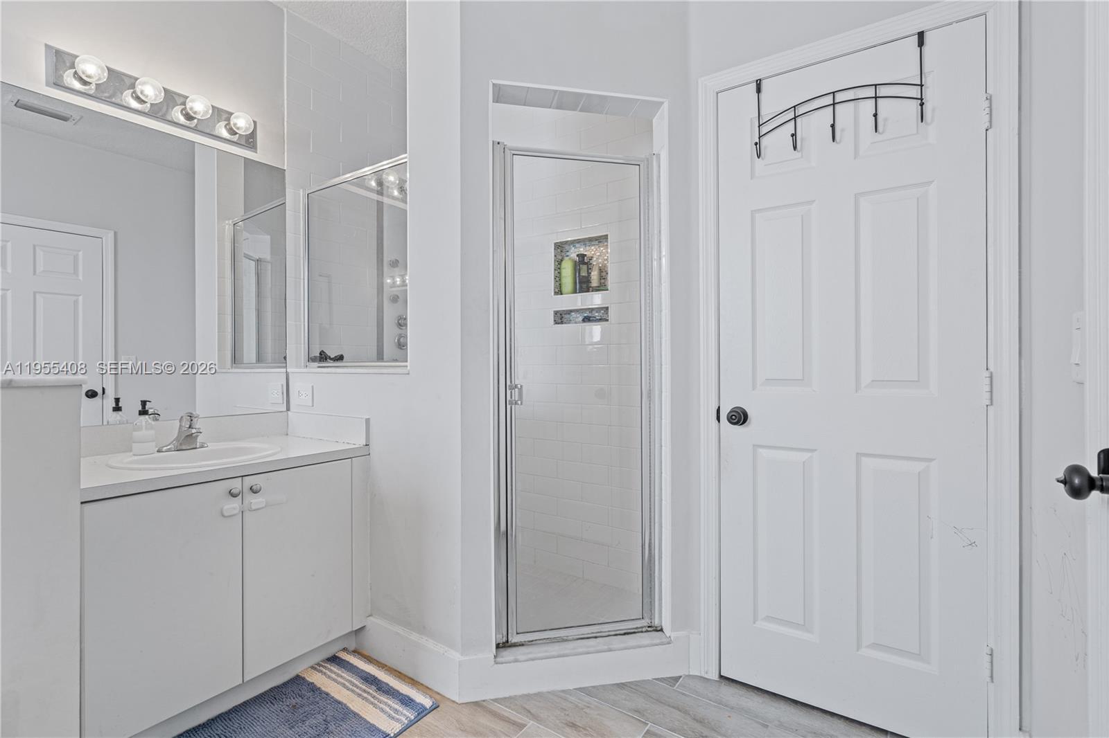 1940 SE 24th Ter # 1940