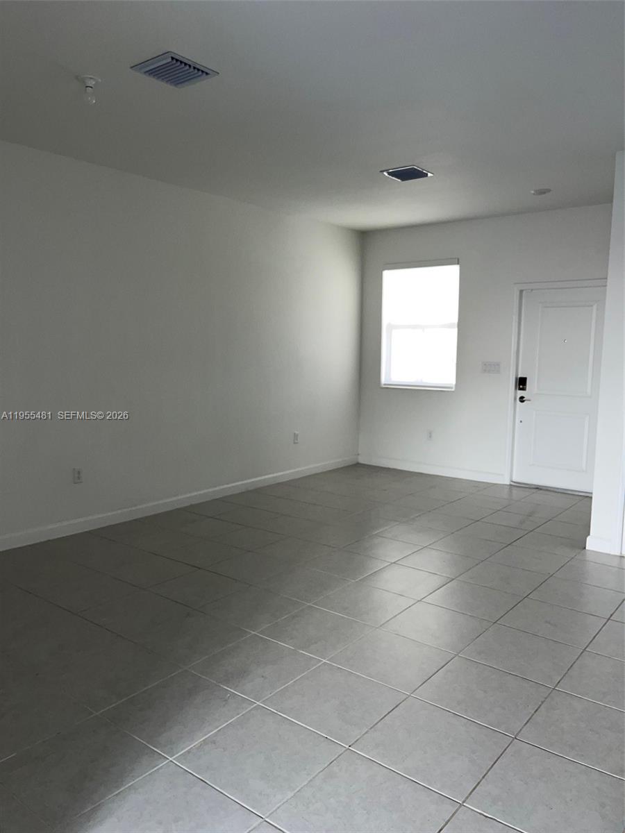 16243 SW 289 st # 16243