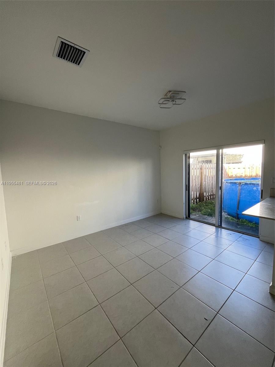 16243 SW 289 st # 16243