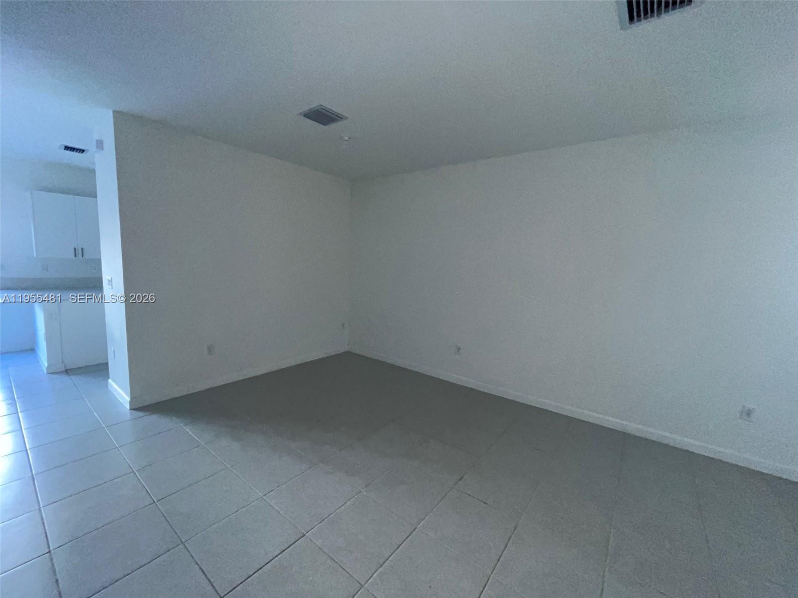 16243 SW 289 st # 16243