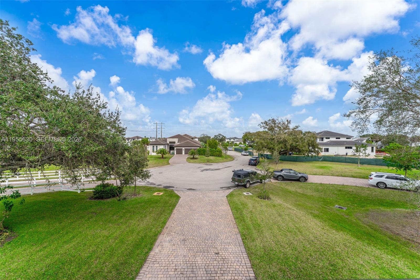 4950 SW 158th Ave