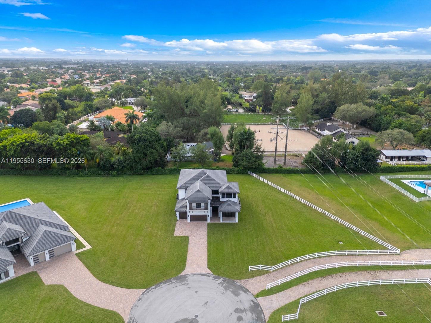 4950 SW 158th Ave
