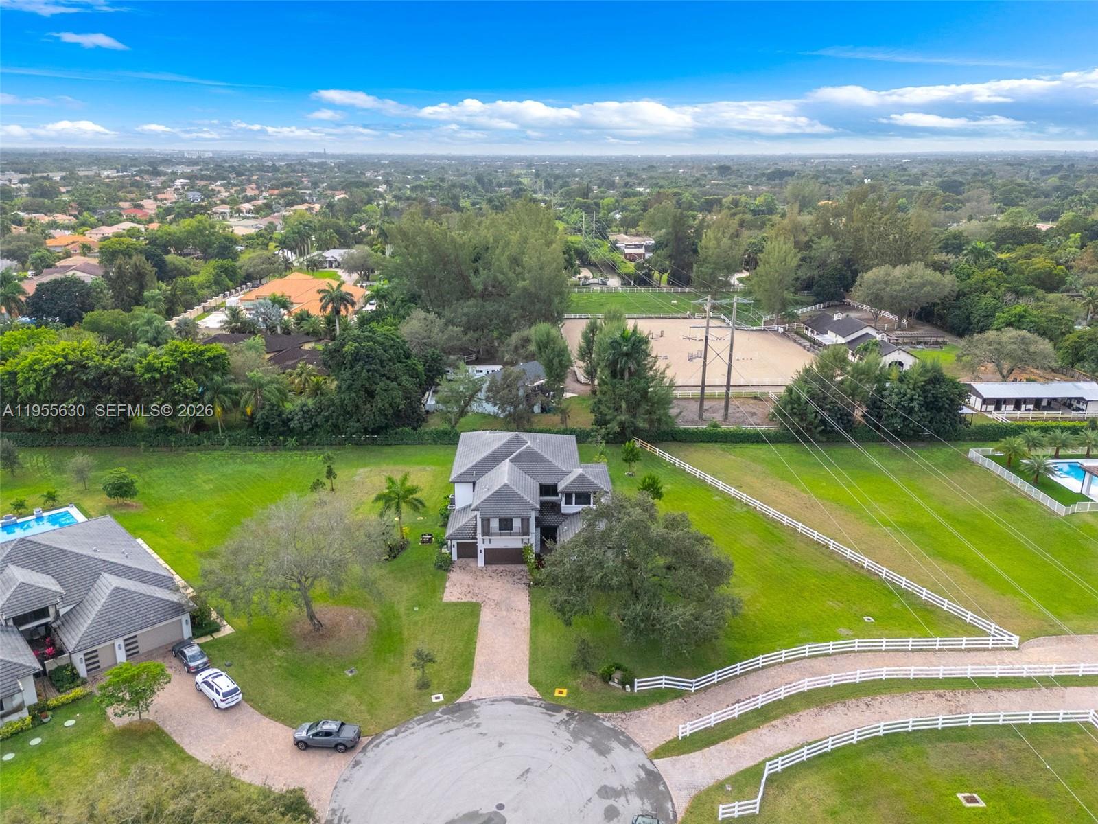 4950 SW 158th Ave