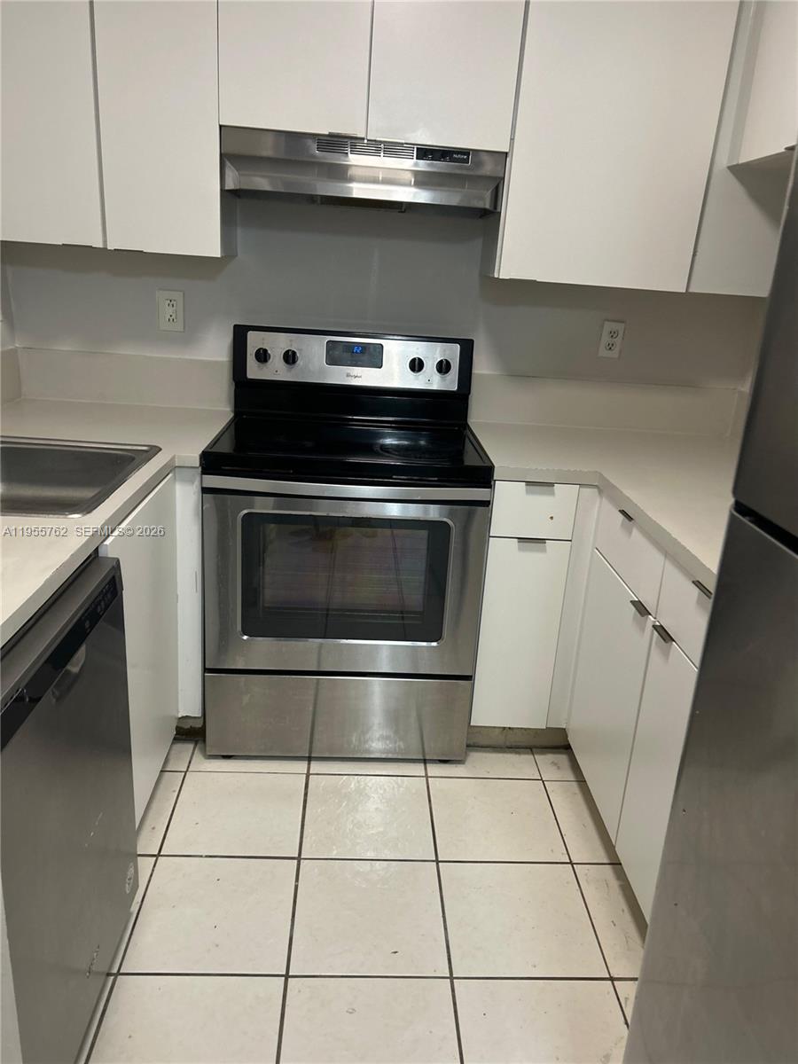 14930 SW 82nd Ter # 304 Unit: 16-304