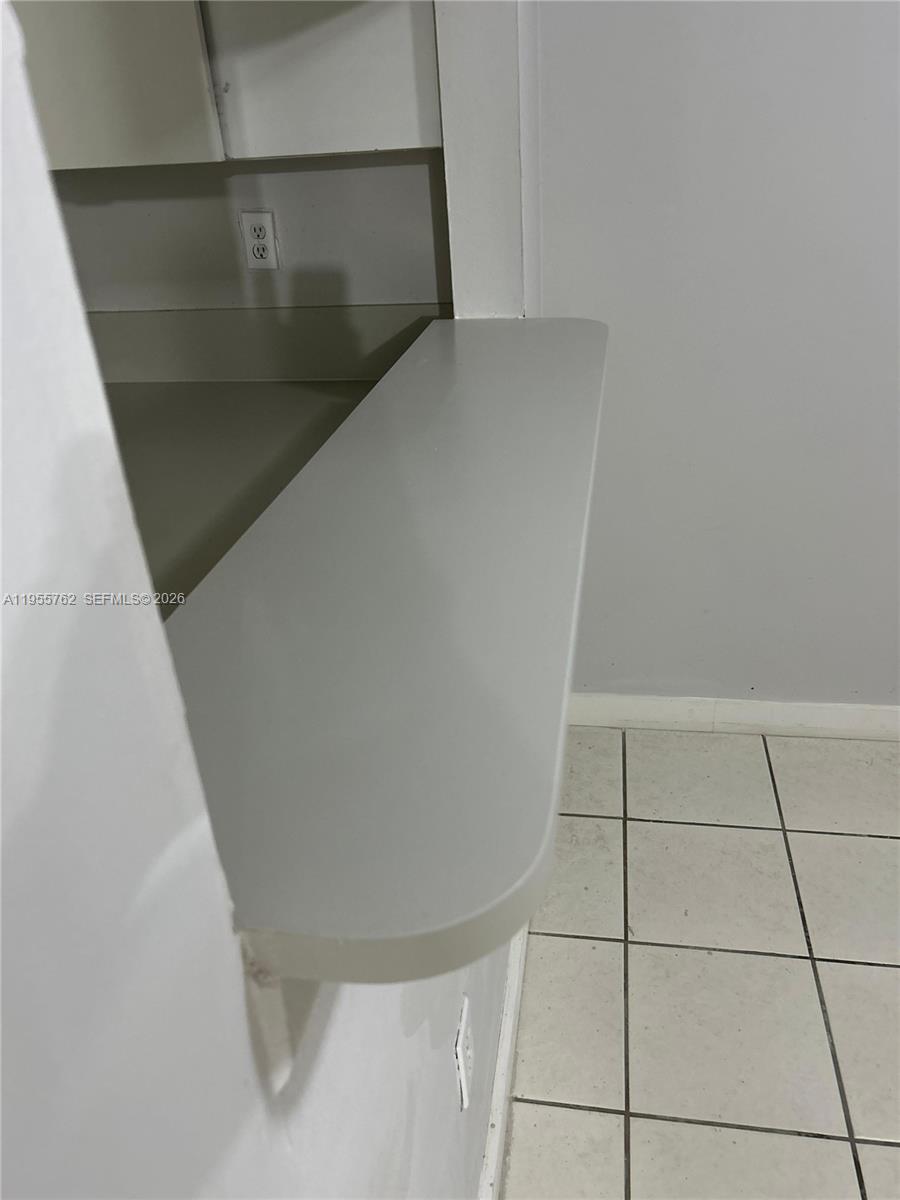 14930 SW 82nd Ter # 304 Unit: 16-304