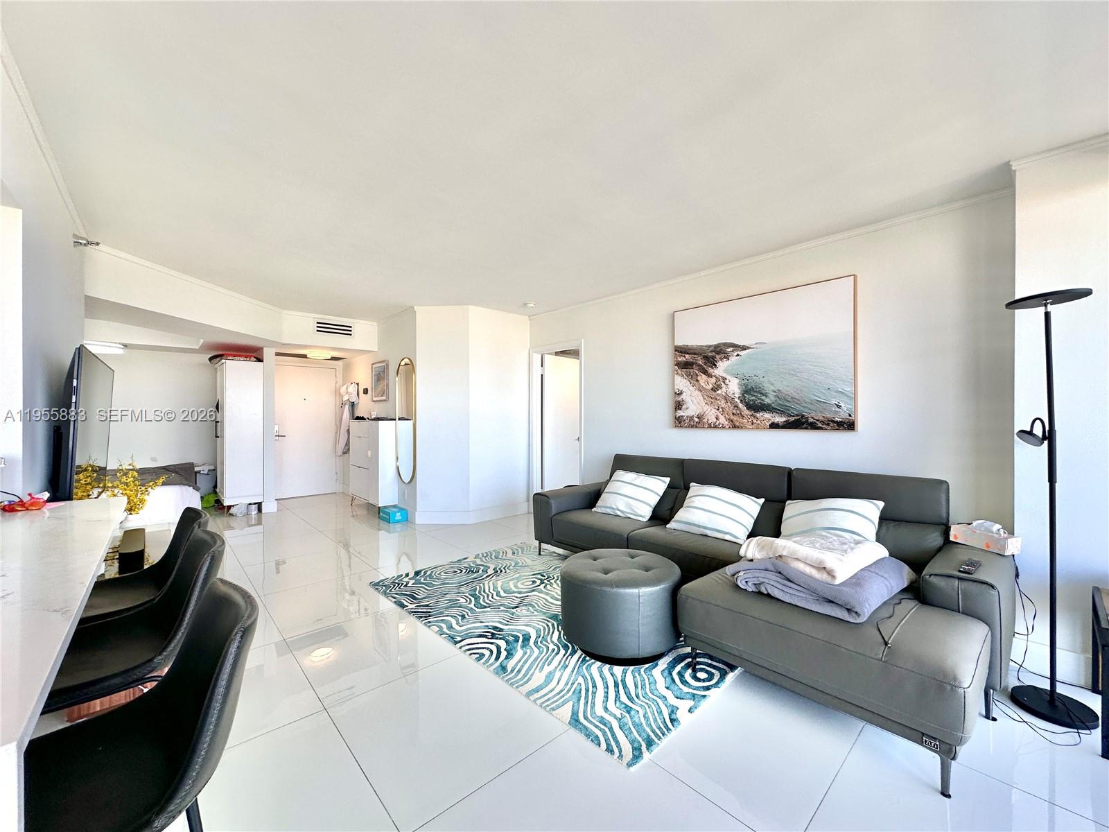 3640 Yacht Club Dr # 1903