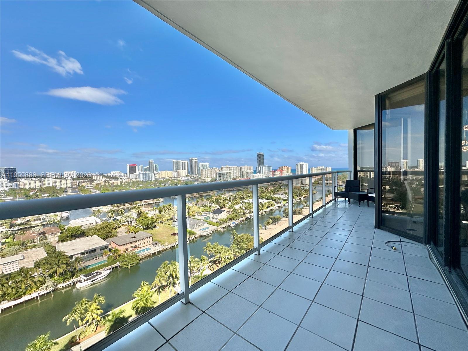 3640 Yacht Club Dr # 1903