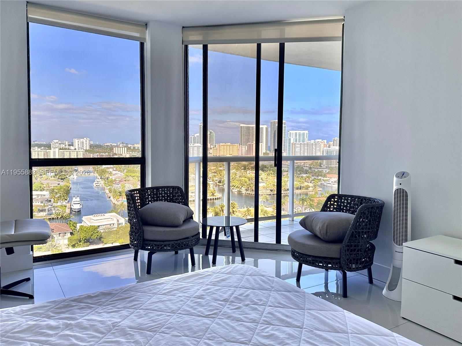 3640 Yacht Club Dr # 1903