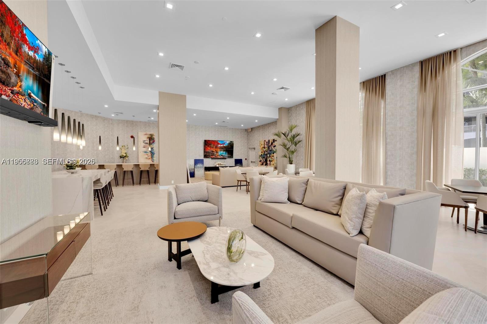 3640 Yacht Club Dr # 1903