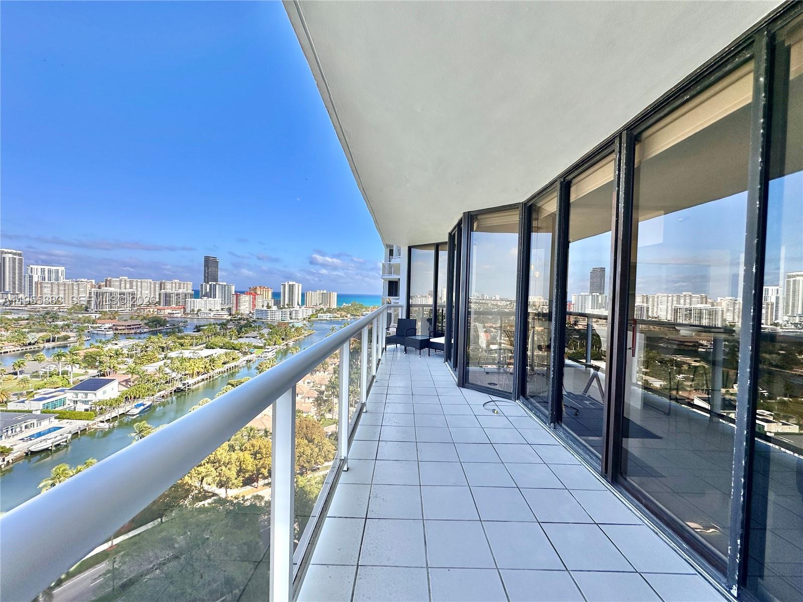 3640 Yacht Club Dr # 1903