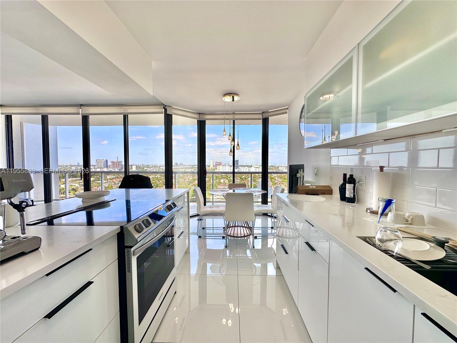 3640 Yacht Club Dr # 1903