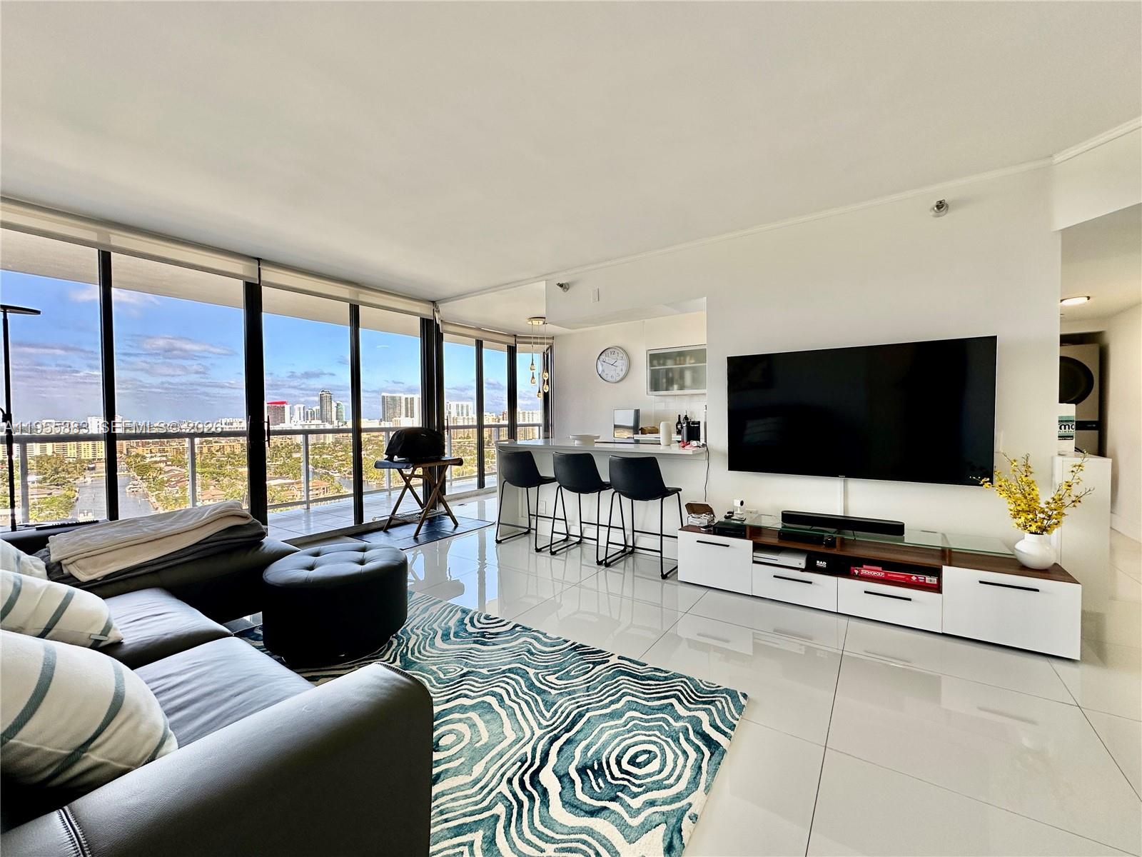 3640 Yacht Club Dr # 1903