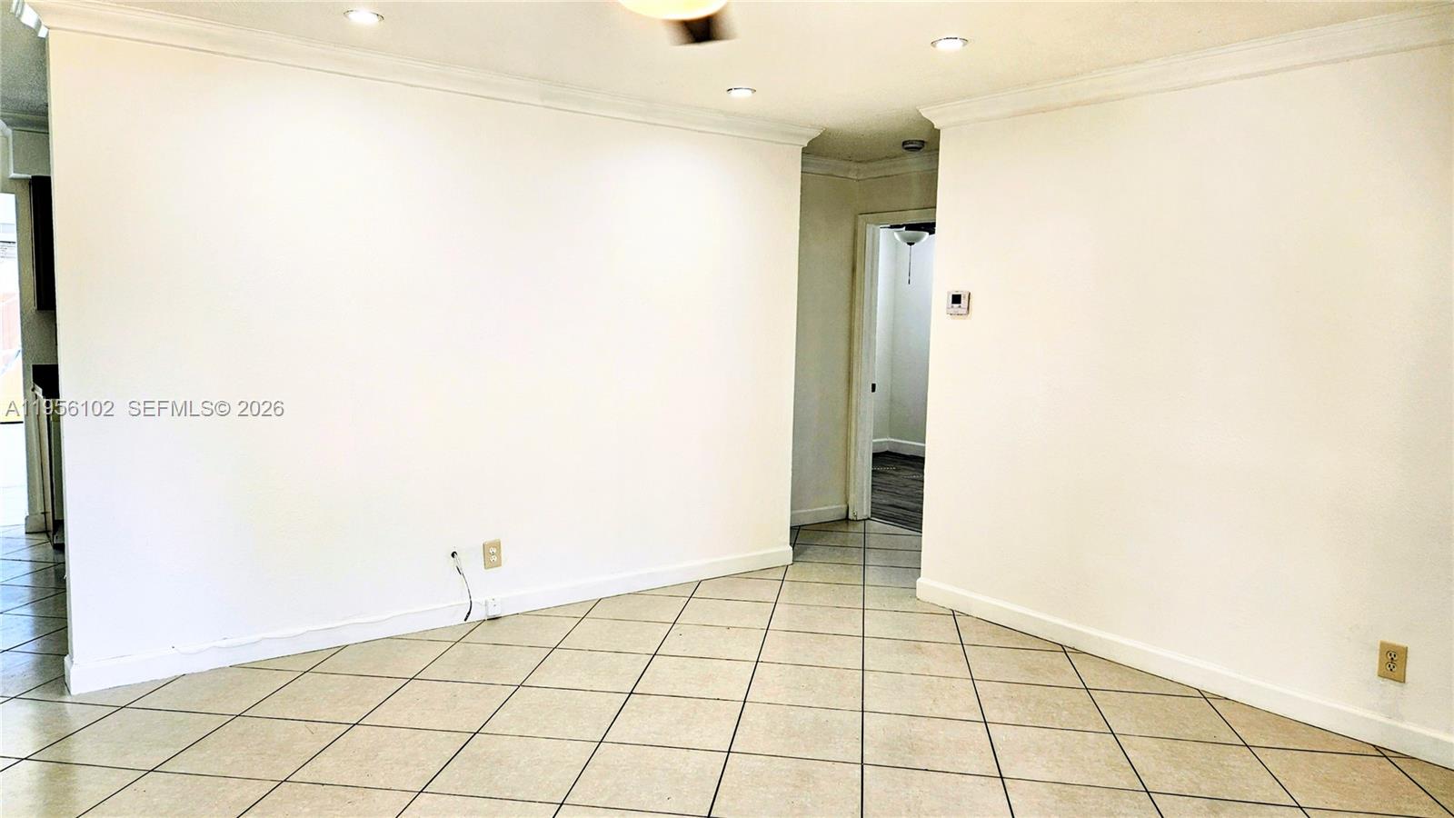 4360 NE 13th Ave Unit: Main