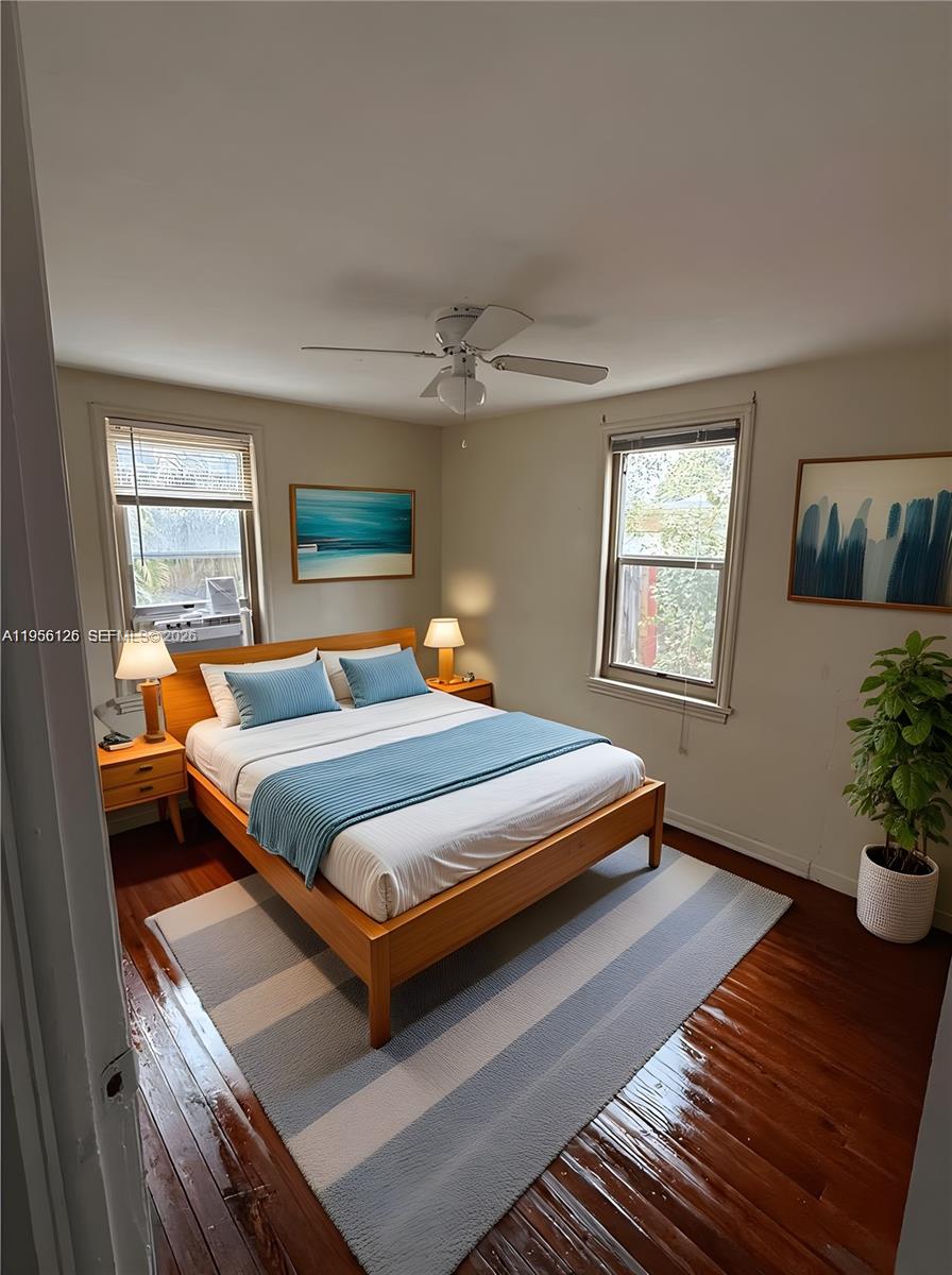 1062 NE 38th St Unit: Main