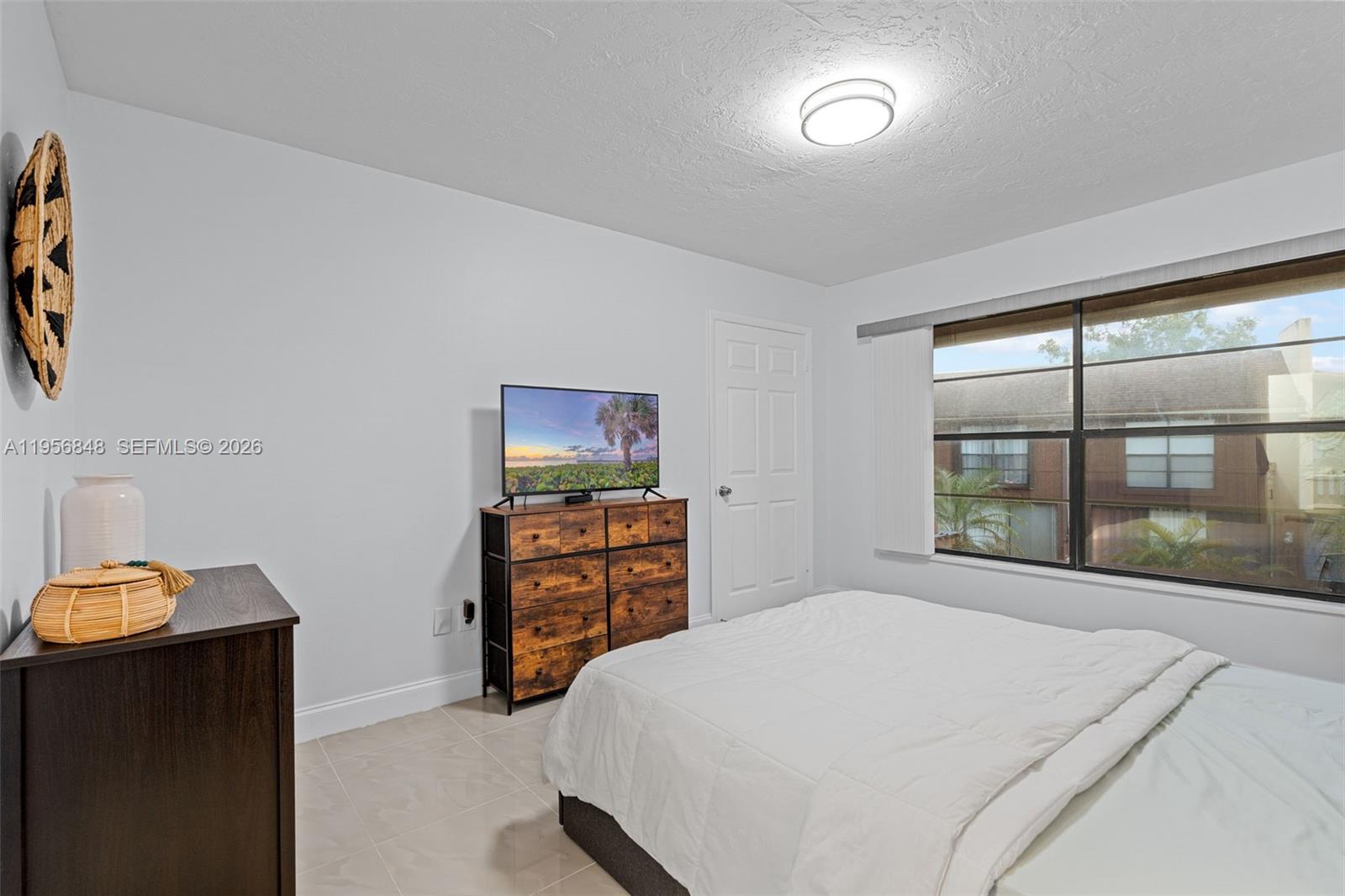 6554 SW 114th Pl # E74