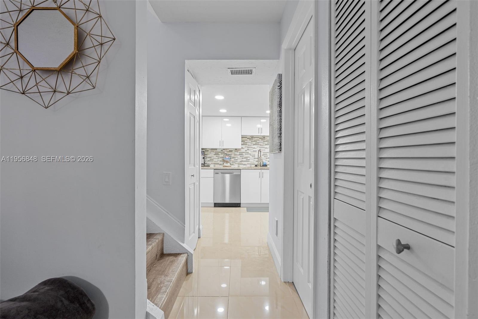 6554 SW 114th Pl # E74