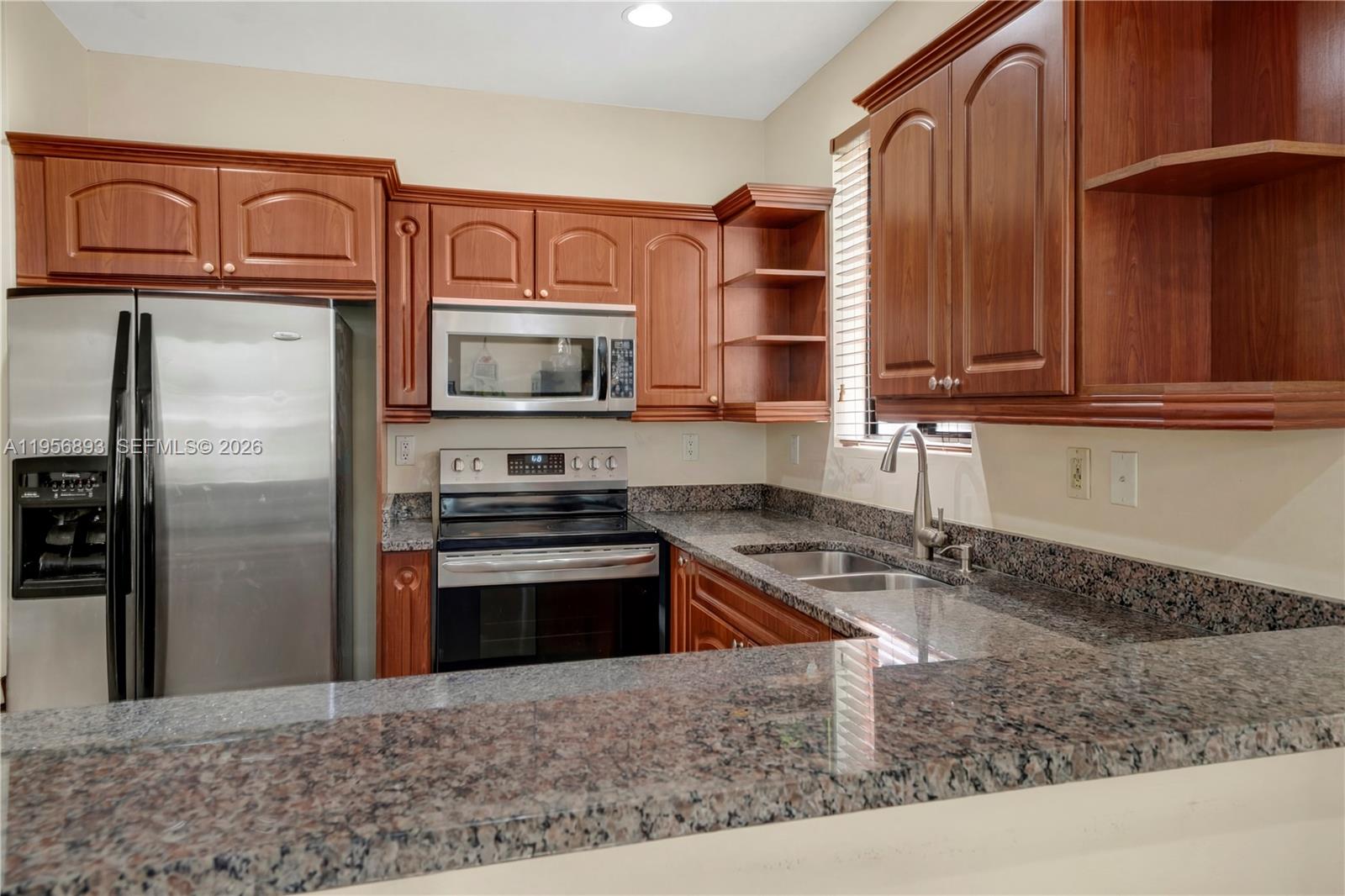 2654 SW 31st Pl # 2654