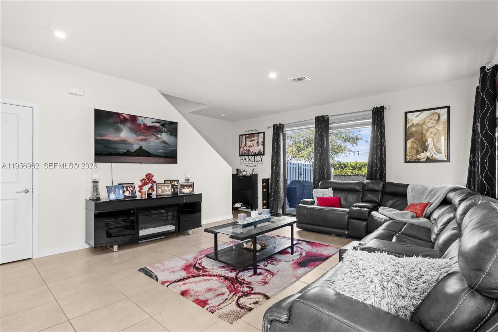10933 SW 232nd Ter