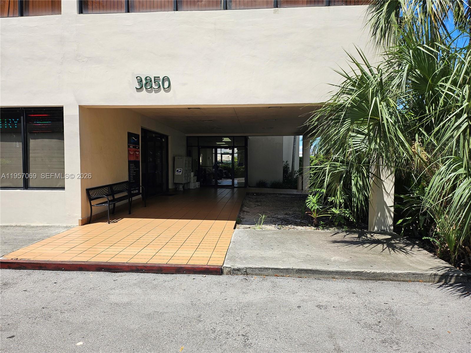 3850 SW 87th Ave # 305