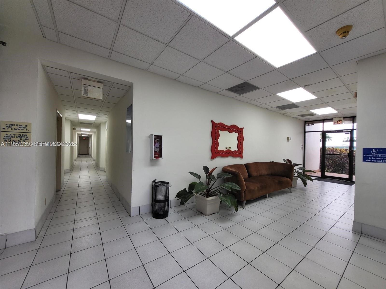 3850 SW 87th Ave # 305