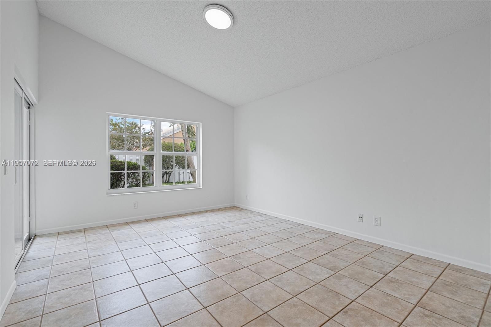332 Bridgeton Rd