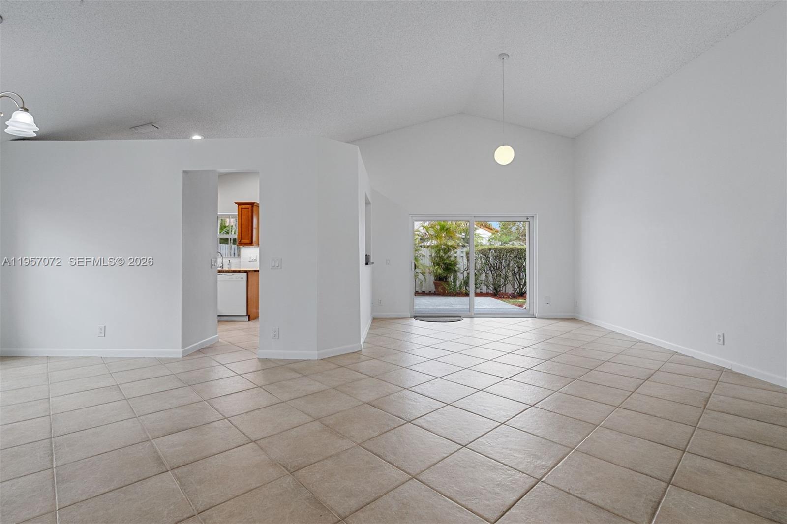 332 Bridgeton Rd