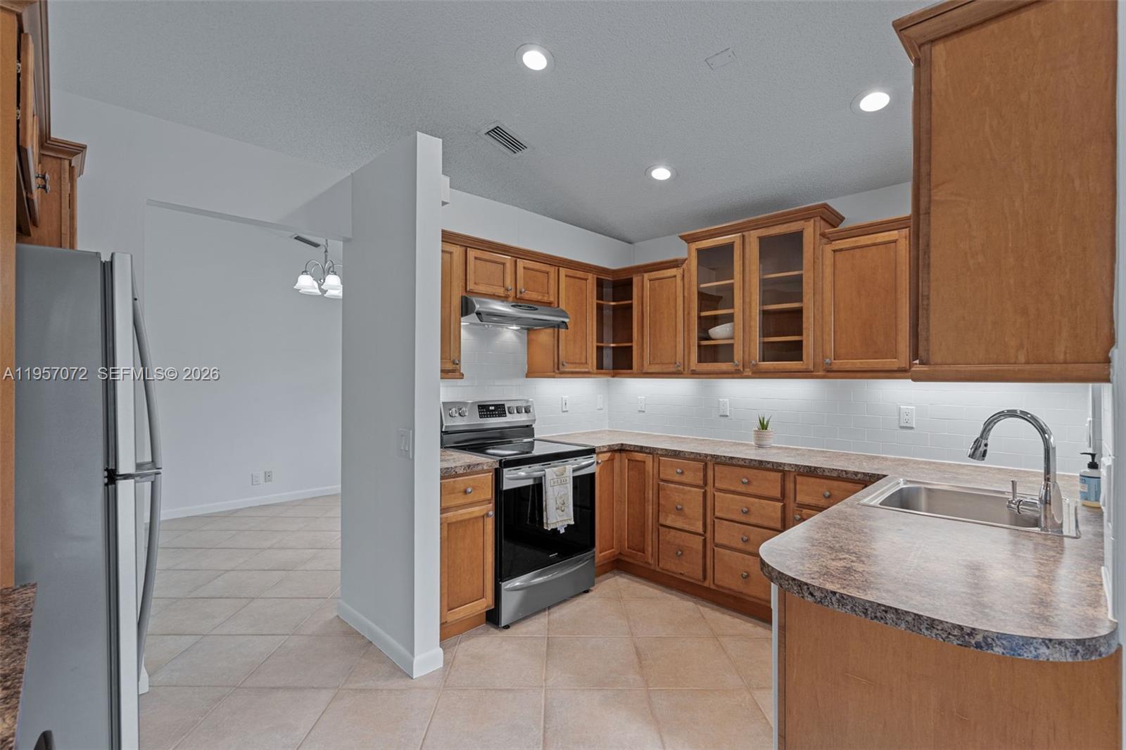 332 Bridgeton Rd