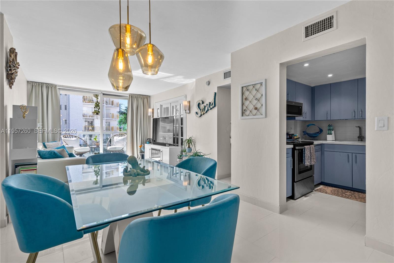 1345 Lincoln Rd # 403