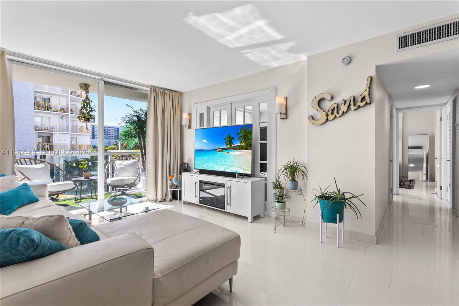 1345 Lincoln Rd # 403