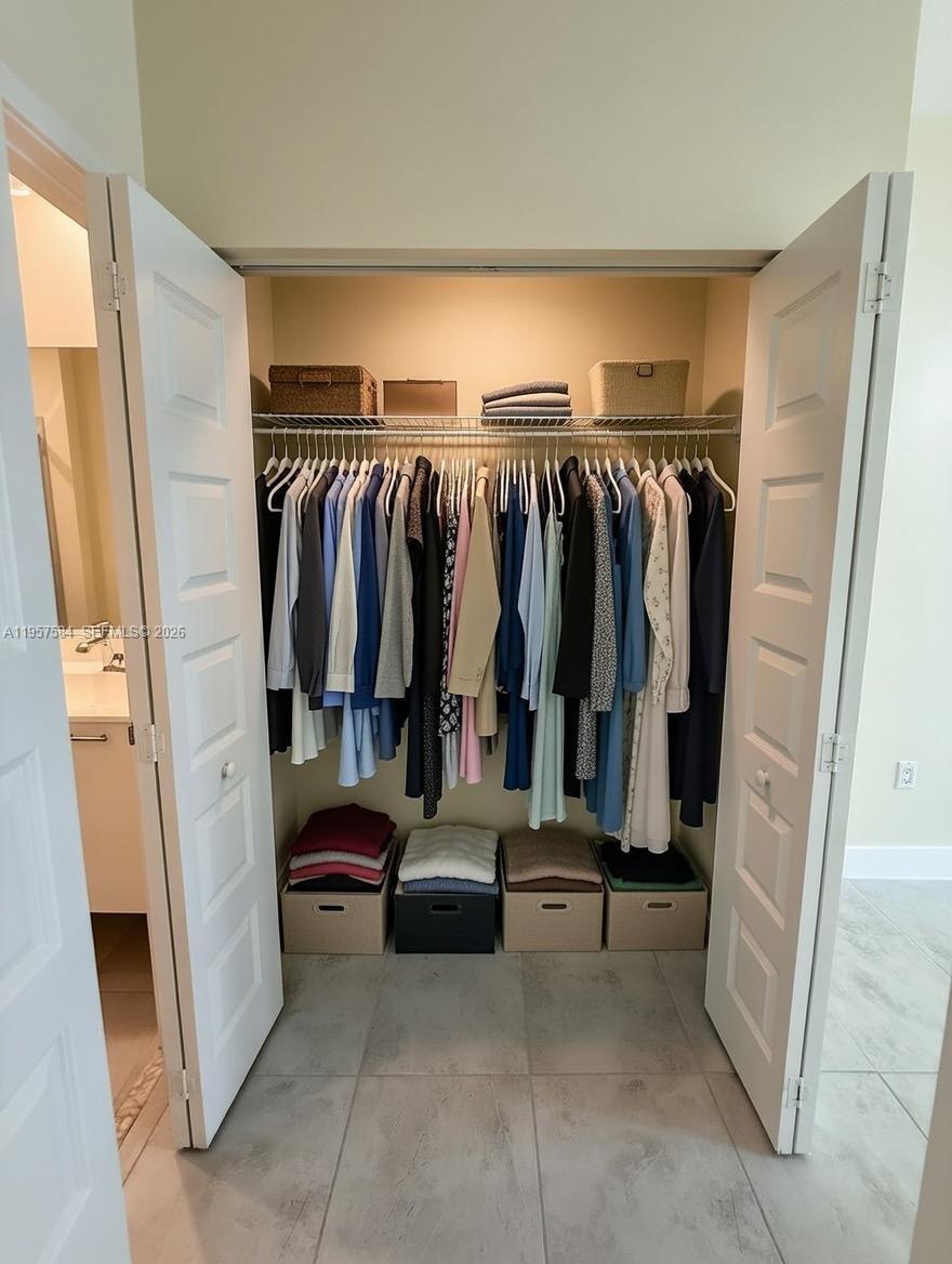 8301 NW 41st St # 107 Unit: B-107