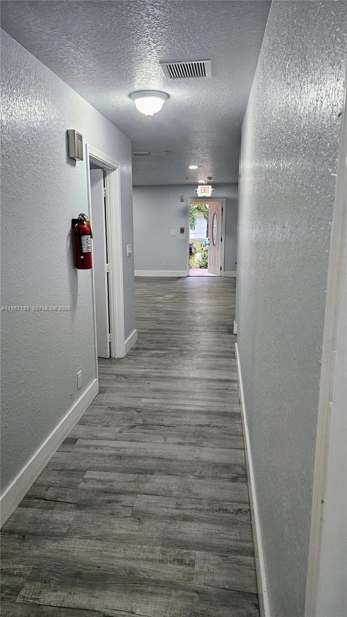 2953 NW 10th Ct Unit: Main