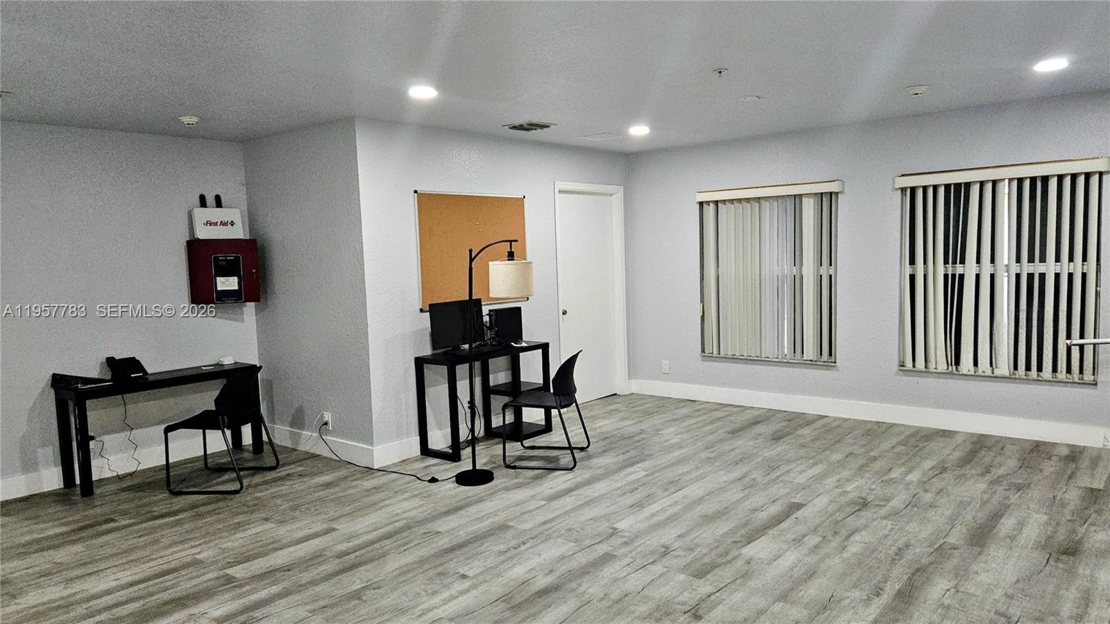 2953 NW 10th Ct Unit: Main